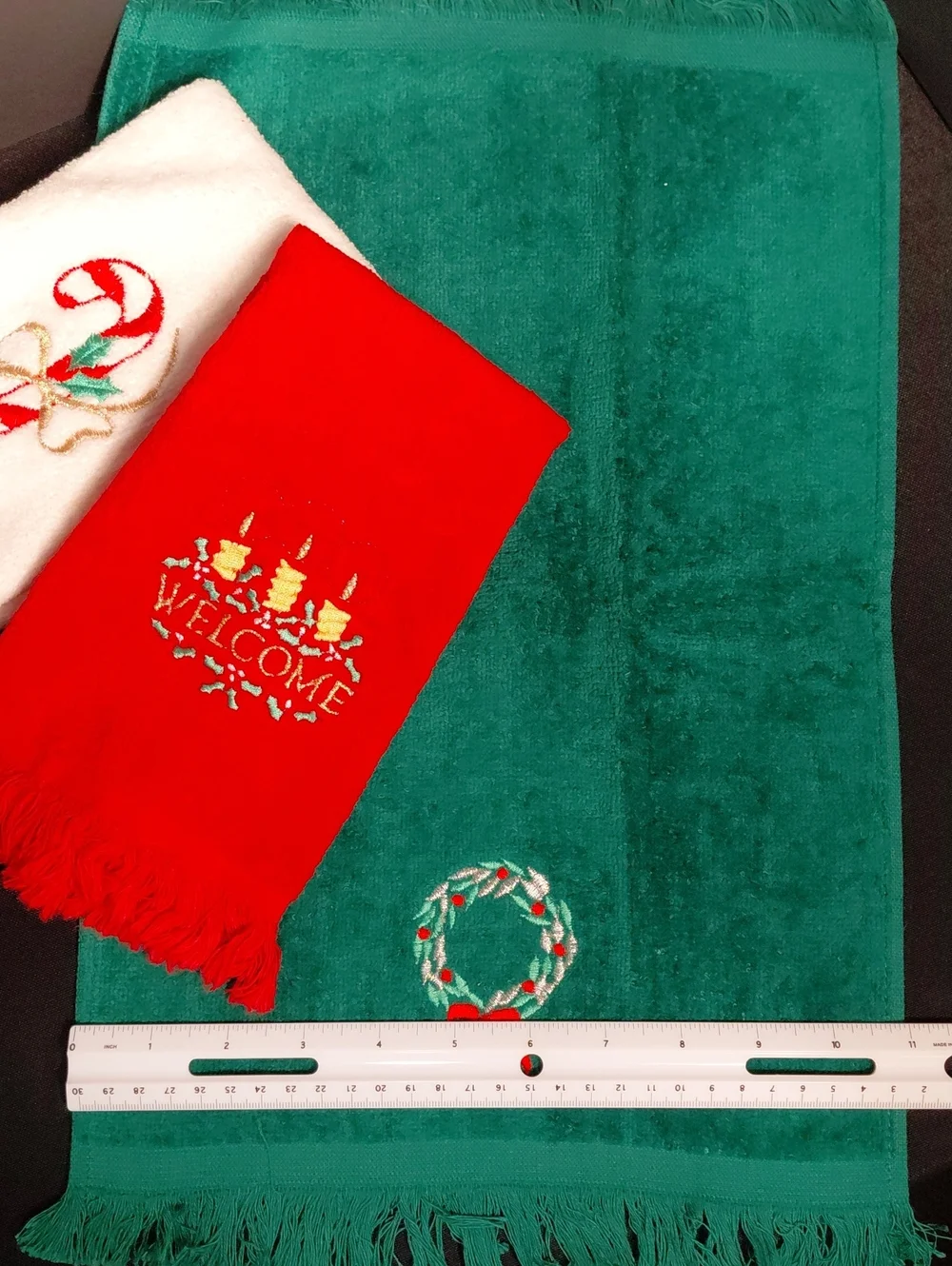 FINGERTIP TOWELS